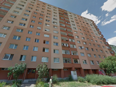 Lachova č. 18,20