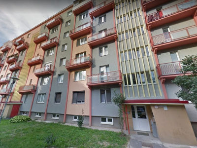 Sklenárova č. 26, 28, 30, 32